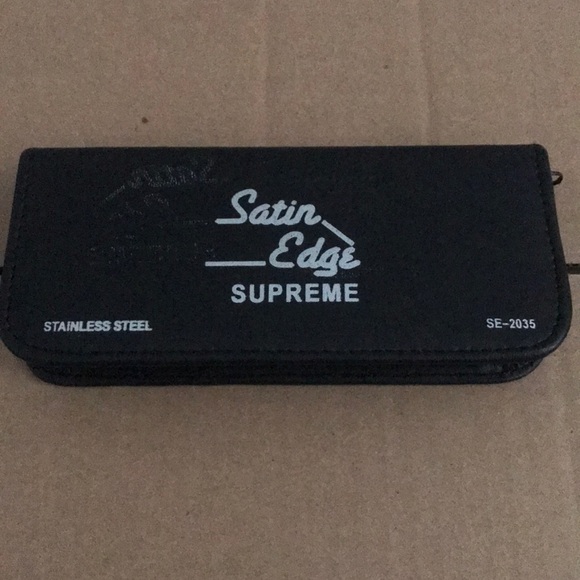 Scissors - Picture 2 of 2